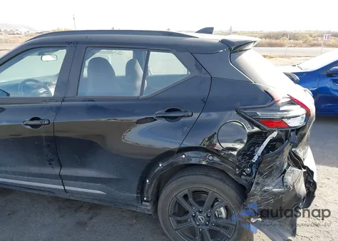 2023 Nissan Kicks Sr Xtronic Cvt z USA, uszkodzony, nr VIN 3N1CP5DV8PL497407